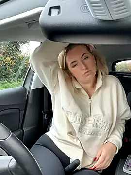 Rebeccaxxx online show from 7, 11, 2025