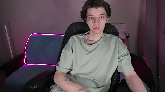Liam sexy1 online show from 14, 2, 2025