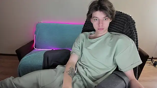 Liam sexy1 online show from 18, 1, 2025