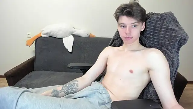 Liam sexy1 online show from 17, 12, 2025