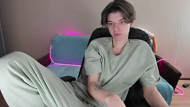 Liam sexy1 online show from 9, 2, 2025