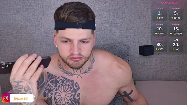 Jaor owens20 online show from 4, 3, 2026