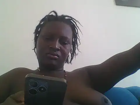 Snapshot of Heavy_ass chatting on 17, 3, 2025 Heavy ass online show from 17, 3, 2025