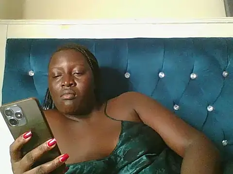 Heavy ass online show from 13, 2, 2026