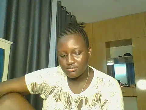 Snapshot of Heavy_ass chatting on 14, 6, 2026 Heavy ass online show from 14, 6, 2026