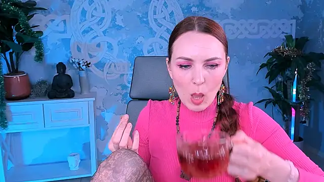 Snapshot of VandaRossi chatting on 14, 3, 2025 VandaRossi online show from 14, 3, 2025