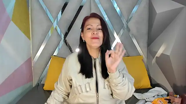 Mulan sexy01 online show from 4, 3, 2026