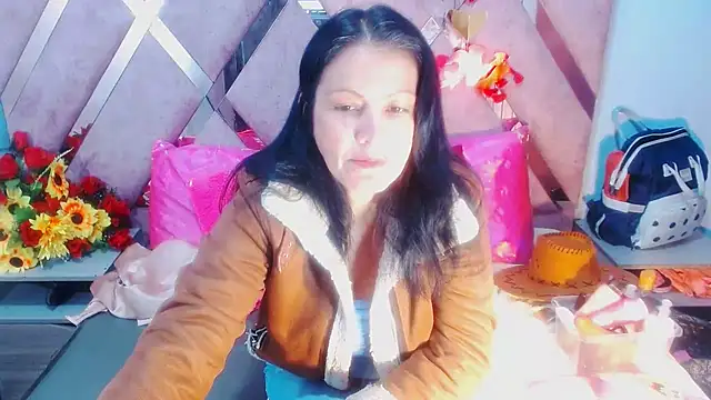 Mulan sexy01 online show from 26, 2, 2025