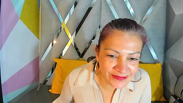 Mulan sexy01 online show from 17, 4, 2026