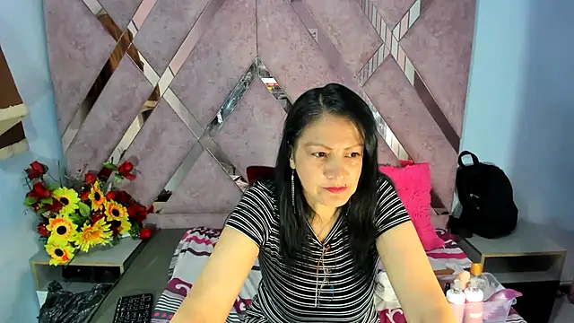 Mulan sexy01 online show from 12, 2, 2025
