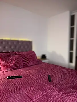 samantha evans2 online show from 21, 4, 2026