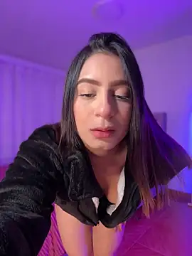 Snapshot of samantha_evans2 chatting on 26, 9, 2025 samantha evans2 online show from 26, 9, 2025