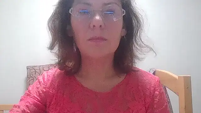 HollyJewel online show from 9, 11, 2025