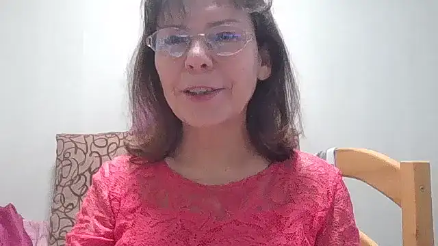 HollyJewel online show from 9, 1, 2026