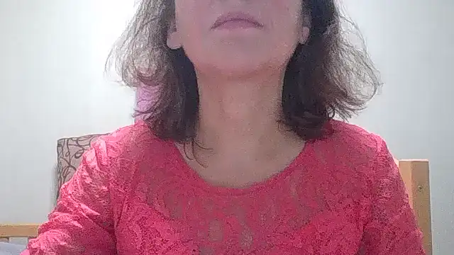 HollyJewel online show from 24, 10, 2025