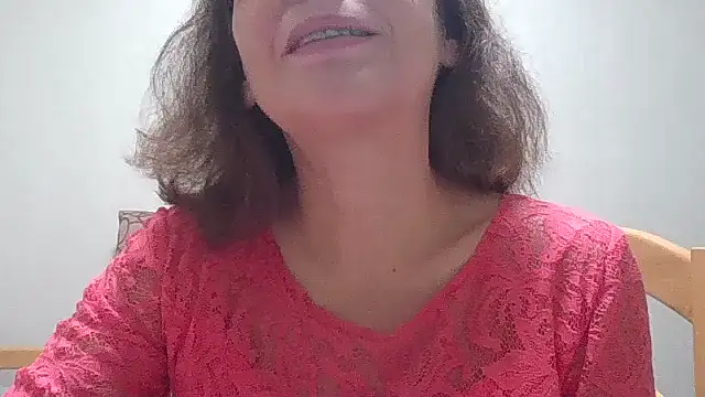 HollyJewel online show from 23, 10, 2025