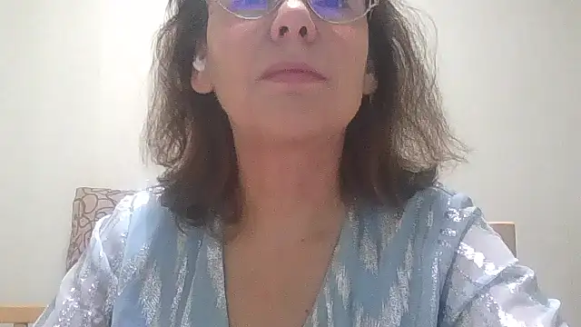 HollyJewel online show from 17, 11, 2025