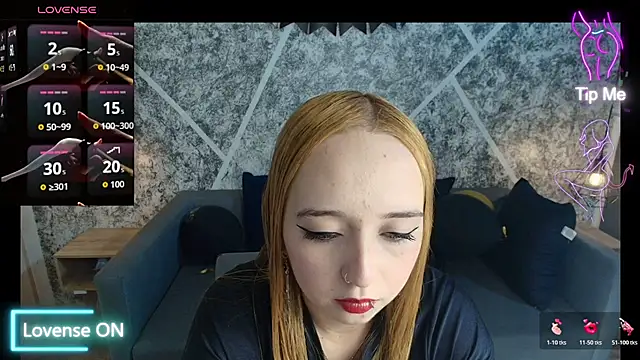 Snapshot of Liaroberts1 chatting on 30, 7, 2026 Liaroberts1 online show from 30, 7, 2026