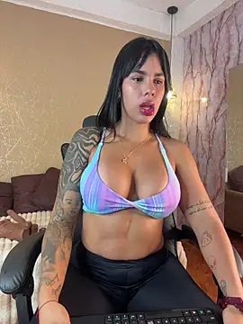 Cleopatra Fit online show from 17, 12, 2025