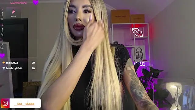 ArianaArianna online show from 20, 4, 2026