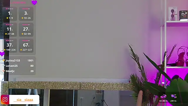 ArianaArianna online show from 11, 5, 2026