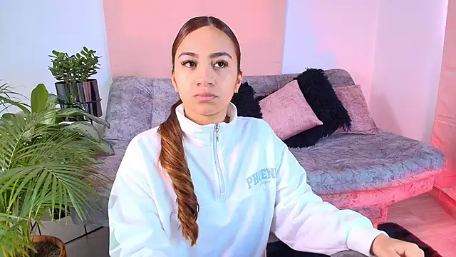 Jules n Gia online show from 12, 1, 2026