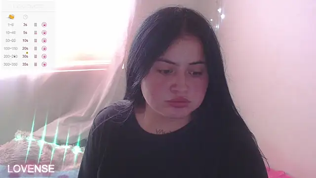 PamelaDoouce online show from 5, 12, 2024