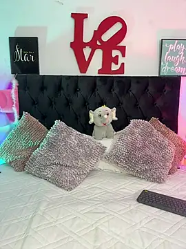 AriannaTorres online show from 16, 2, 2026