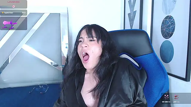 ZaraDames  online show from 19, 2, 2025