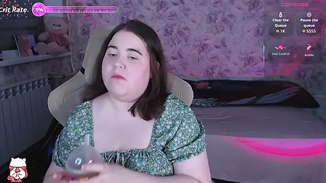 Snapshot of Estelle_Hicks chatting on 16, 5, 2026 Estelle Hicks online show from 16, 5, 2026