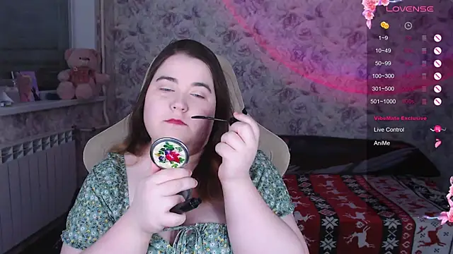 Estelle Hicks online show from 18, 1, 2026