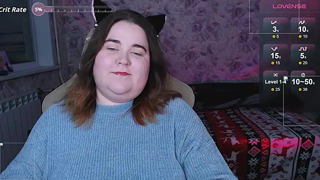 Estelle Hicks online show from 5, 11, 2025