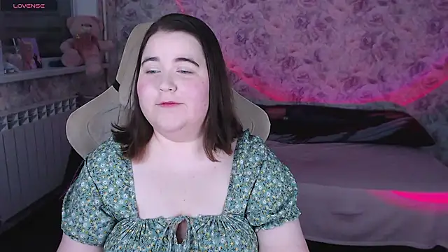 Estelle Hicks online show from 20, 3, 2026