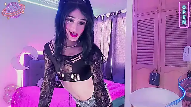 LittleEmmaa online show from 2, 12, 2024