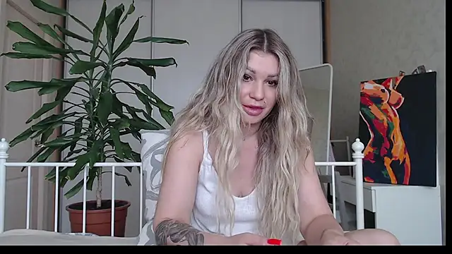 ShyEvaa online show from 1, 6, 2026