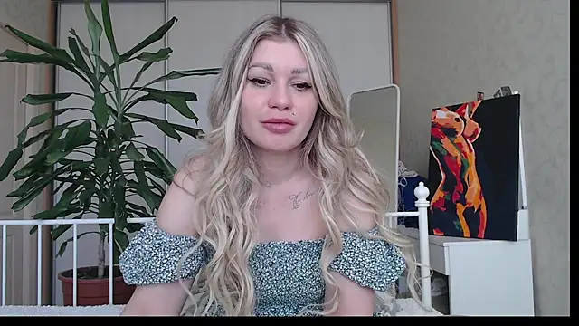 ShyEvaa online show from 14, 5, 2026
