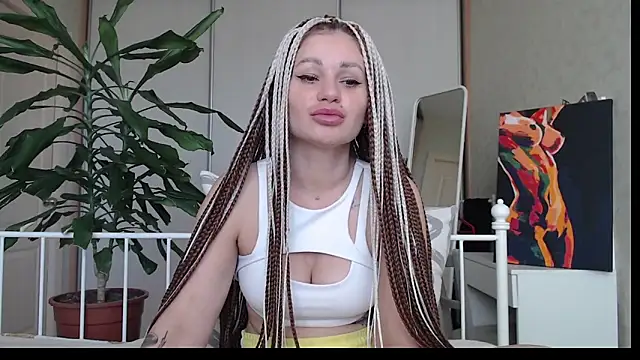 Snapshot of ShyEvaa chatting on 2, 7, 2026 ShyEvaa online show from 2, 7, 2026