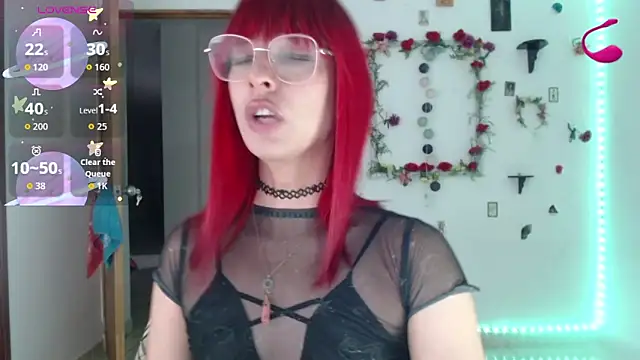 Snapshot of _GalyaX_ chatting on 30, 10, 2025 GalyaX online show from 30, 10, 2025