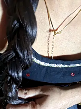 Ashi Baby online show from 22, 2, 2025