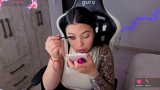 Victoryyy  online show from 11, 2, 2026