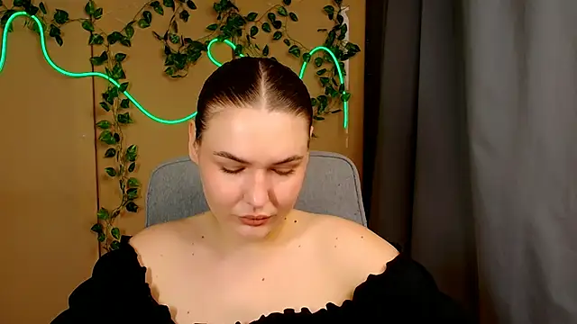 Snapshot of Glory_air chatting on 14, 5, 2026 Glory air online show from 14, 5, 2026