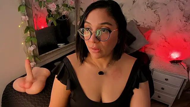 Bella desi  online show from 4, 6, 2026