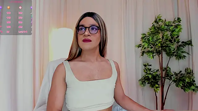 Snapshot of vitta_alfayed chatting on 9, 3, 2025 vitta alfayed online show from 9, 3, 2025