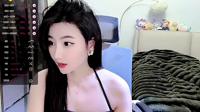 Snapshot of FeiFei-babe chatting on 3, 3, 2025 FeiFei-babe online show from 3, 3, 2025