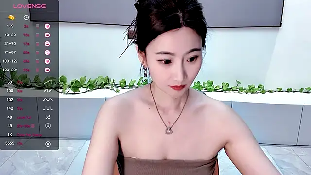 Snapshot of FeiFei-babe chatting on 26, 2, 2025 FeiFei-babe online show from 26, 2, 2025