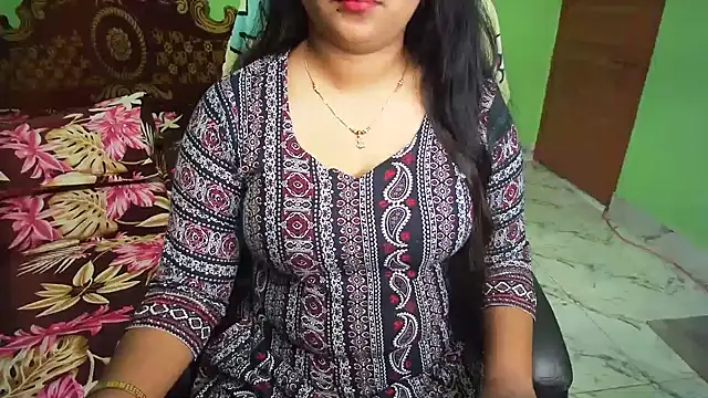 BengaliQueenStar online show from 15, 4, 2026