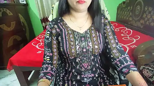 Snapshot of BengaliQueenStar chatting on 16, 7, 2026 BengaliQueenStar online show from 16, 7, 2026