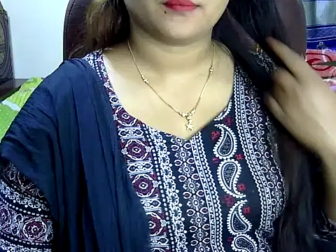 BengaliQueenStar online show from 21, 2, 2025
