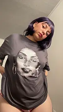 sophia goth online show from 16, 2, 2026