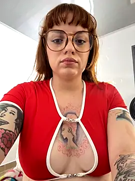 Snapshot of sophia_goth chatting on 24, 9, 2025 sophia goth online show from 24, 9, 2025